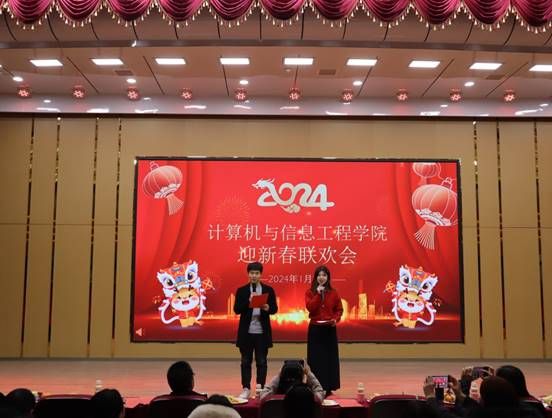 说明: mmexport1706513294803